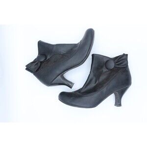 Mudd Y2K  'Aliso 6.5M Dark Brown Ankle Booties Side Zip Dark Academia Witchy